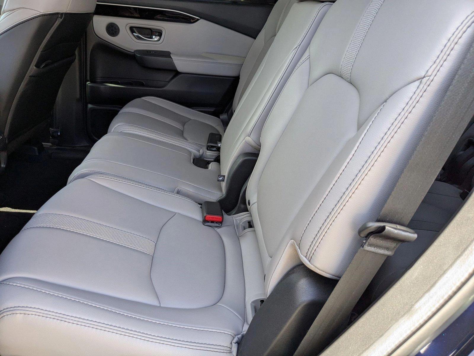 2024 Honda Pilot Vehicle Photo in Miami, FL 33015