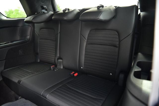 2025 Nissan Pathfinder Vehicle Photo in Ballwin, MO 63011
