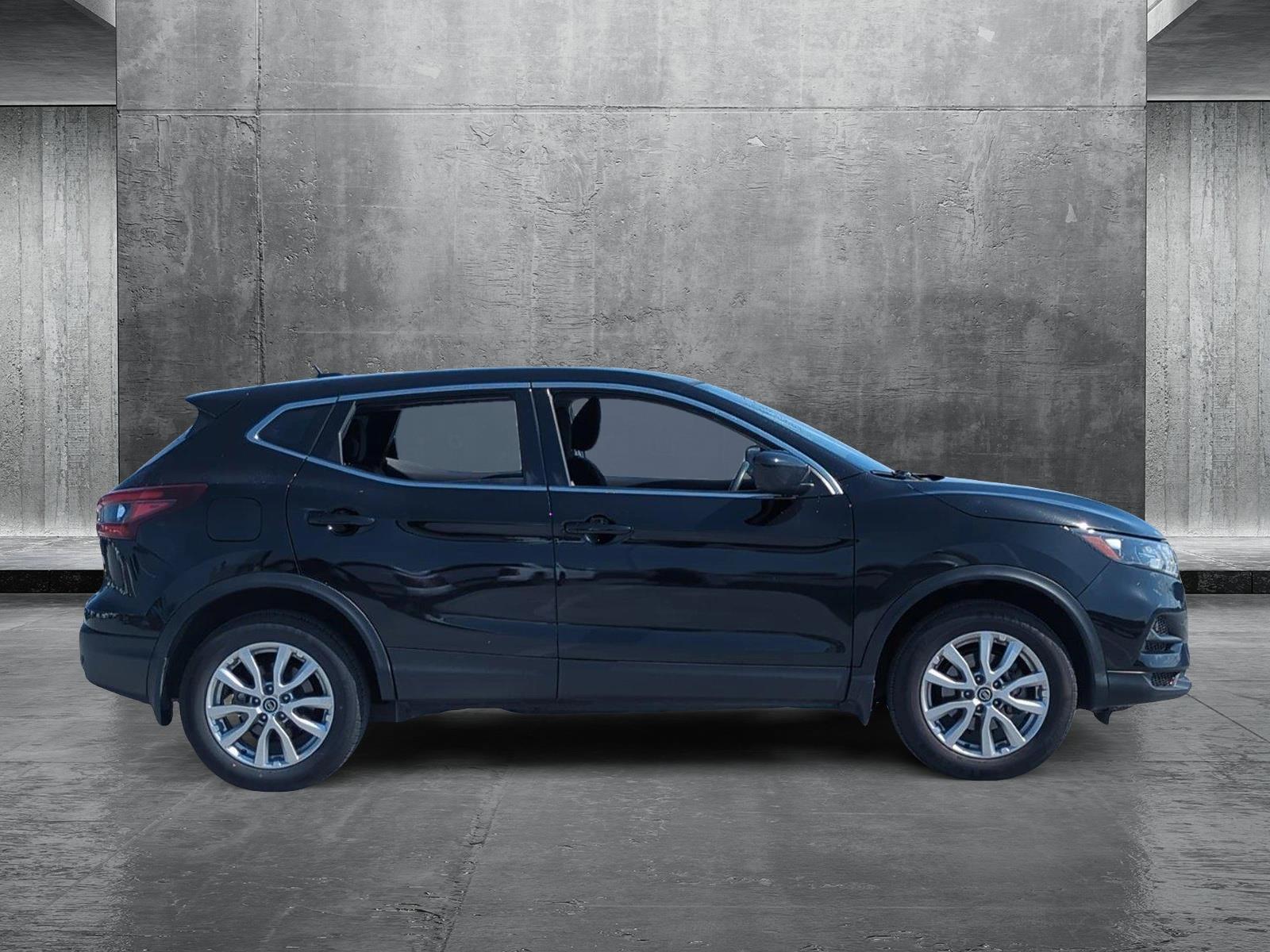 2021 Nissan Rogue Sport Vehicle Photo in Ft. Myers, FL 33907