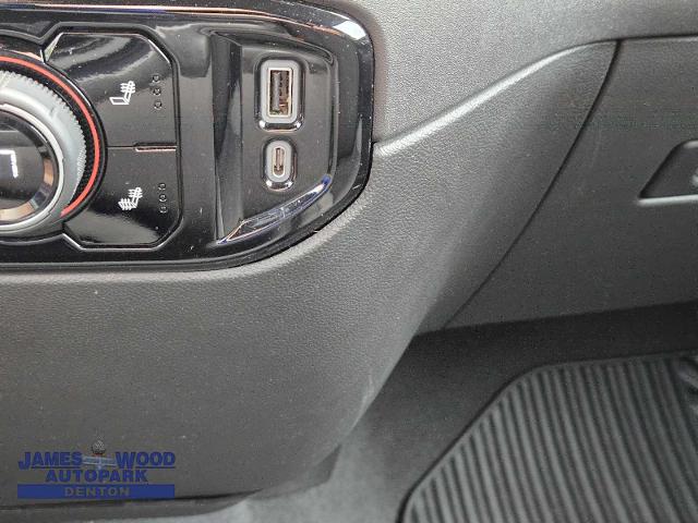 2022 Chevrolet Silverado 1500 Vehicle Photo in DENTON, TX 76210-9321