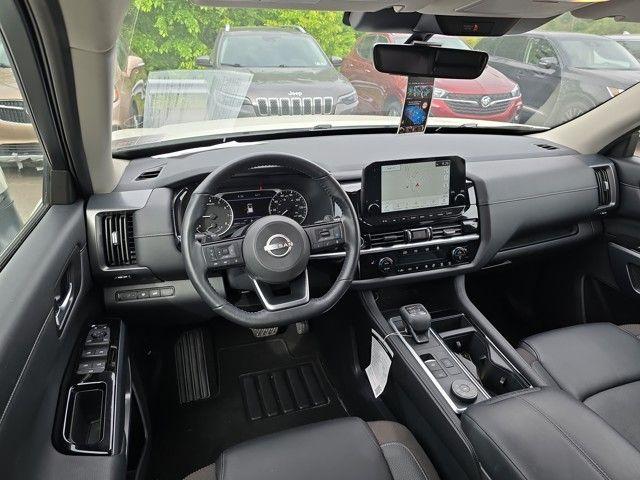 2023 Nissan Pathfinder Vehicle Photo in Pleasant Hills, PA 15236
