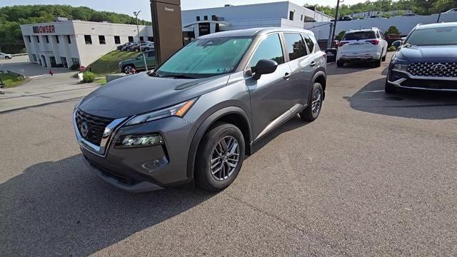 2023 Nissan Rogue Vehicle Photo in Pleasant Hills, PA 15236