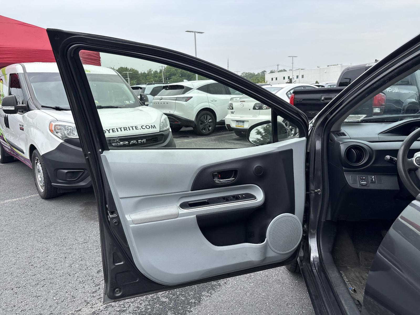 2014 Toyota Prius c Vehicle Photo in Mechanicsburg, PA 17050
