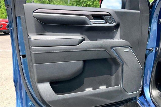 2024 Chevrolet Silverado 1500 Vehicle Photo in KANSAS CITY, MO 64114-4502