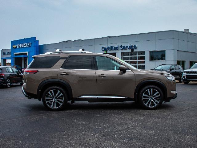 2023 Nissan Pathfinder Vehicle Photo in MADISON, IN 47250-1611