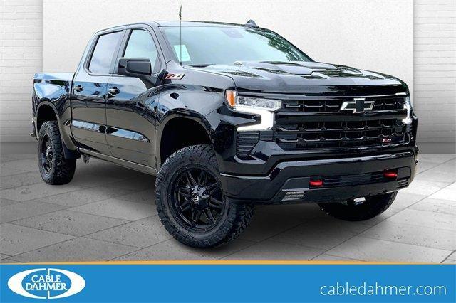 2025 Chevrolet Silverado 1500 Vehicle Photo in KANSAS CITY, MO 64114-4502