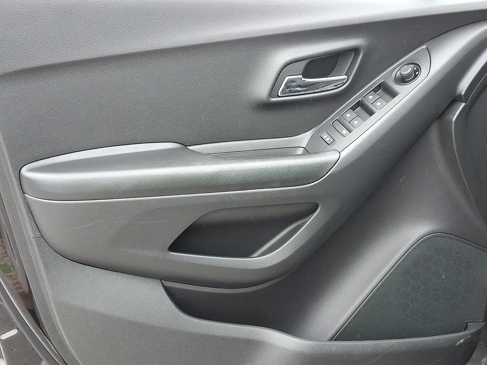 2022 Chevrolet Trax Vehicle Photo in Mechanicsburg, PA 17050-2306
