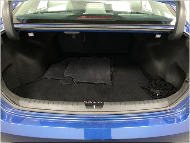 2017 Hyundai SONATA Vehicle Photo in Oshkosh, WI 54904