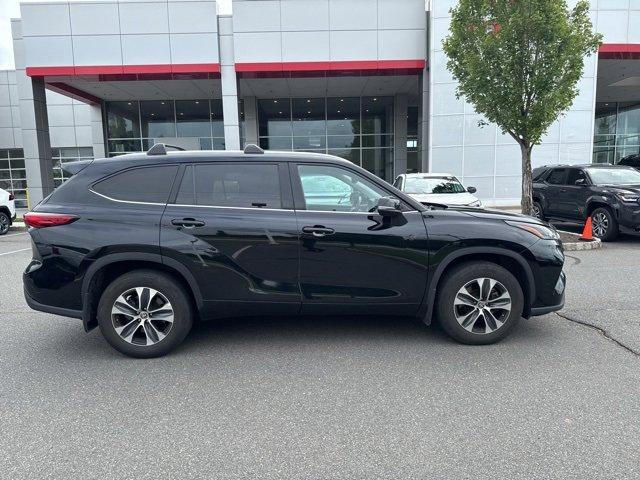 2022 Toyota Highlander Vehicle Photo in Flemington, NJ 08822