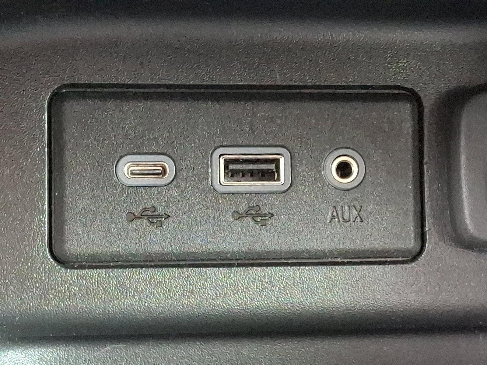 2023 Chevrolet Equinox Vehicle Photo in BETHLEHEM, PA 18017-9401