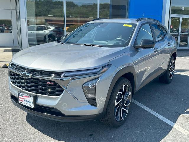 2025 Chevrolet Trax Vehicle Photo in GARDNER, MA 01440-3110