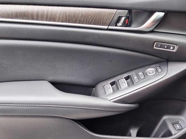 2022 Honda Accord Sedan Vehicle Photo in DENTON, TX 76210-9321
