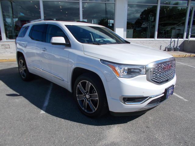 2019 GMC Acadia Vehicle Photo in LOWELL, MA 01852-4336