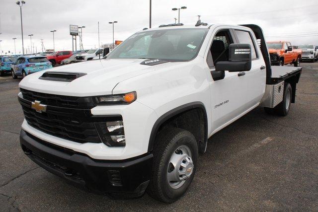 2024 Chevrolet Silverado 3500 HD Chassis Cab Vehicle Photo in SAINT CLAIRSVILLE, OH 43950-8512