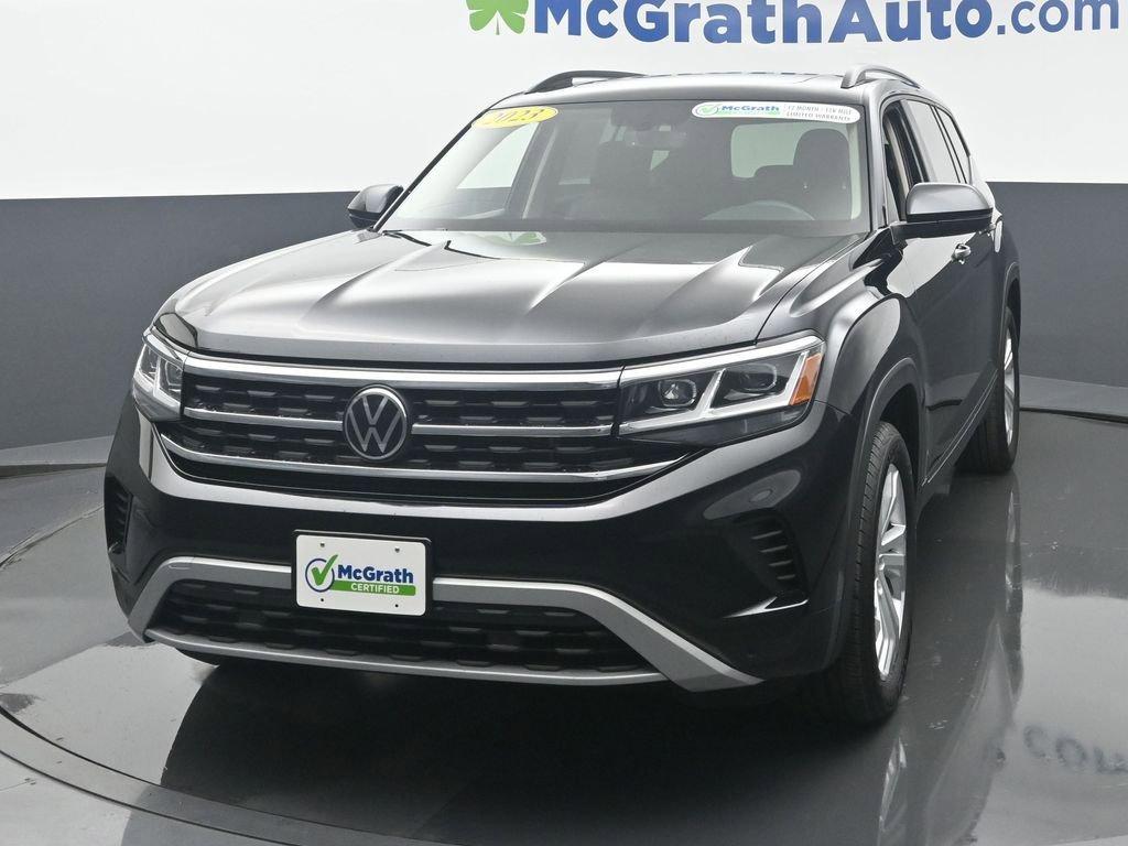 2023 Volkswagen Atlas Vehicle Photo in Marion, IA 52302