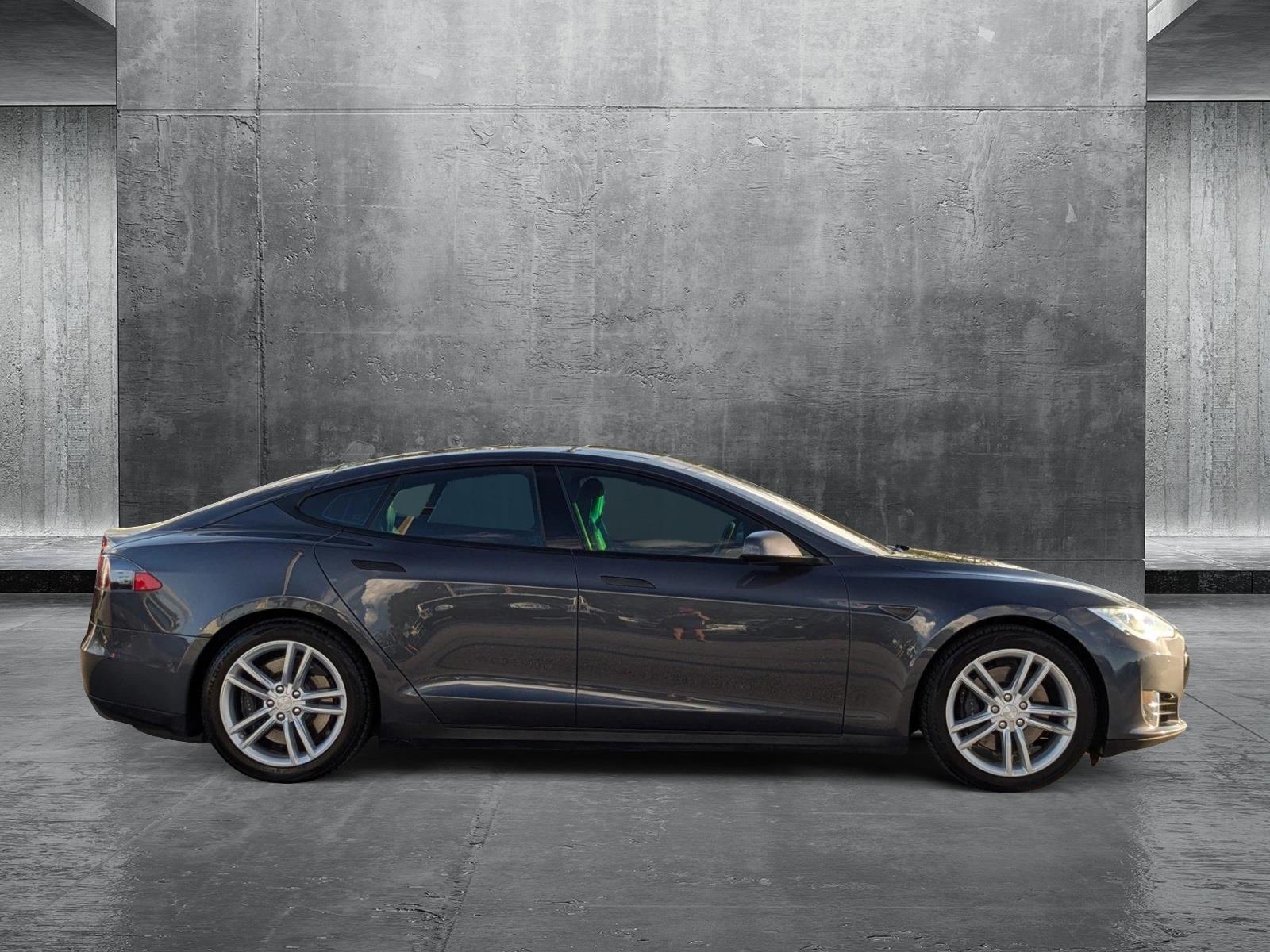 2016 Tesla Model S Vehicle Photo in St. Petersburg, FL 33713