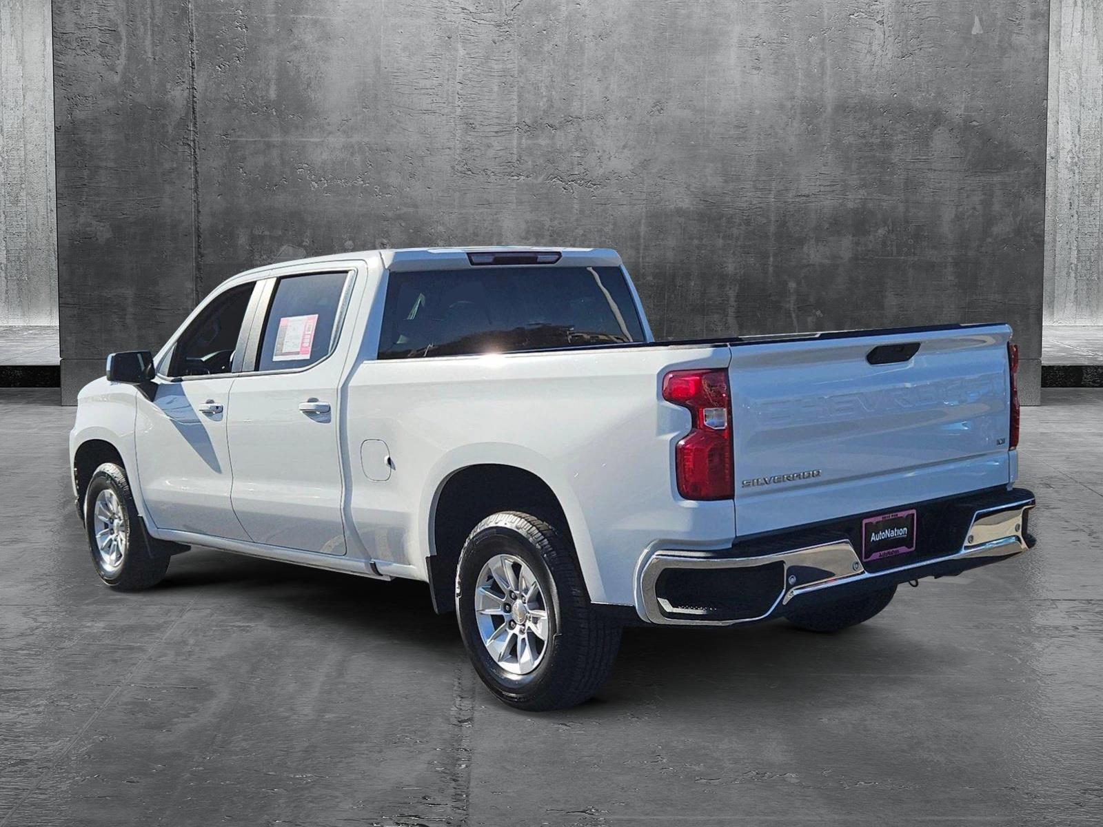 2020 Chevrolet Silverado 1500 LT photo 8