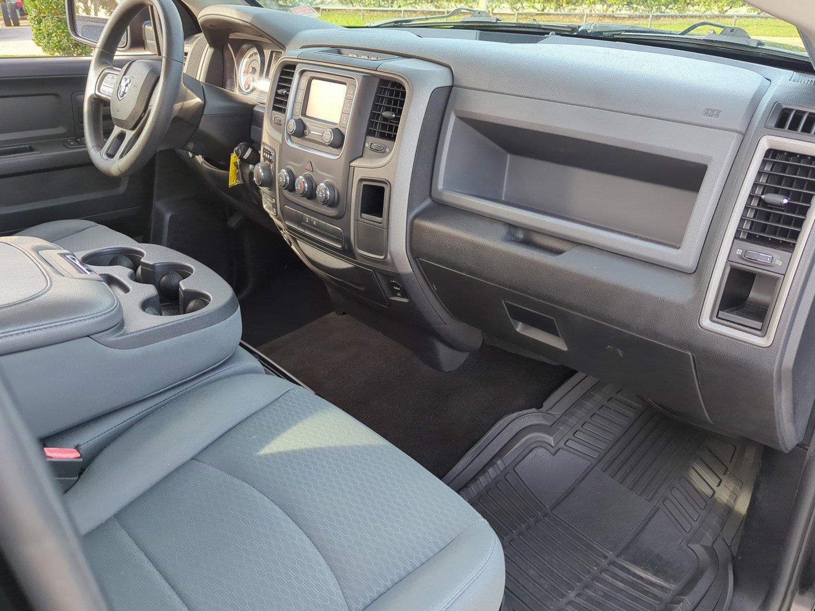 2015 Ram 1500 Vehicle Photo in Pembroke Pines, FL 33027