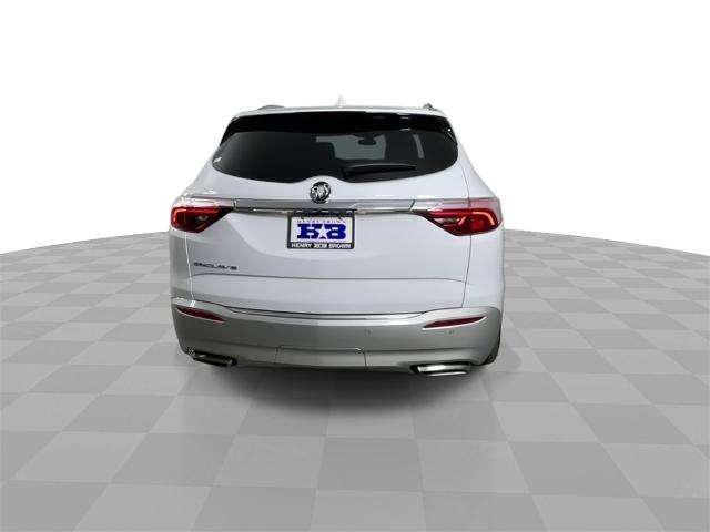 2024 Buick Enclave Vehicle Photo in GILBERT, AZ 85297-0402