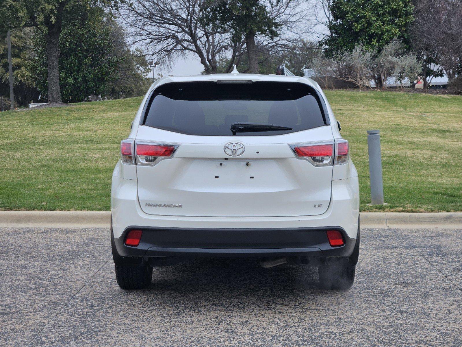 2015 Toyota Highlander Vehicle Photo in Fort Worth, TX 76132