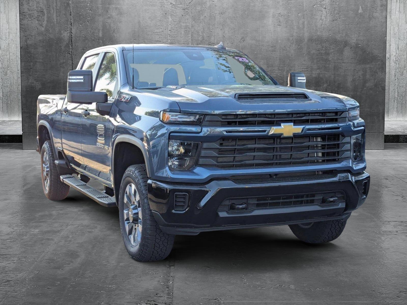 2025 Chevrolet Silverado 2500 HD Vehicle Photo in GREENACRES, FL 33463-3207