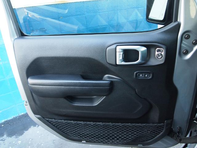 2021 Jeep Wrangler Vehicle Photo in MADISON, IN 47250-1611