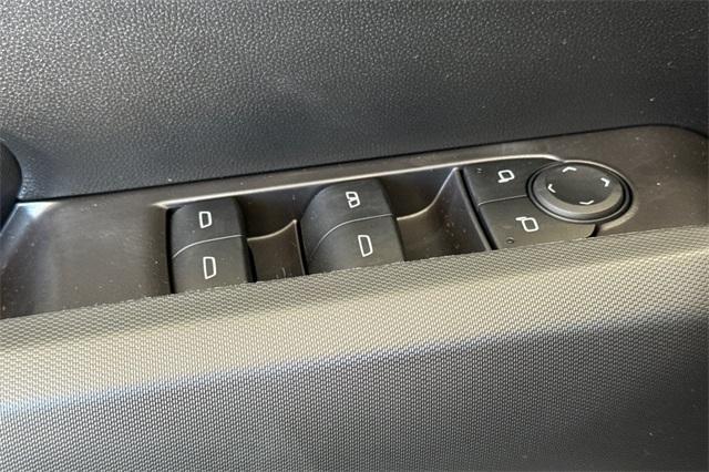 2025 GMC Canyon Vehicle Photo in ELK GROVE, CA 95757-8703