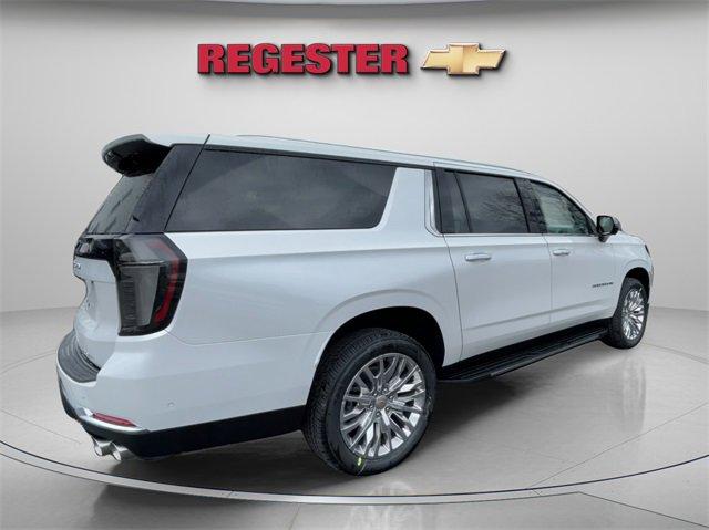 2025 Chevrolet Suburban Vehicle Photo in THOMPSONTOWN, PA 17094-9014