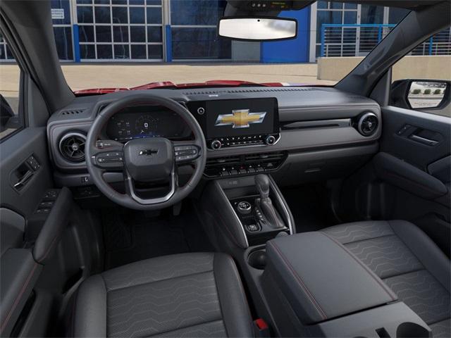2025 Chevrolet Colorado Vehicle Photo in ENGLEWOOD, CO 80113-6708