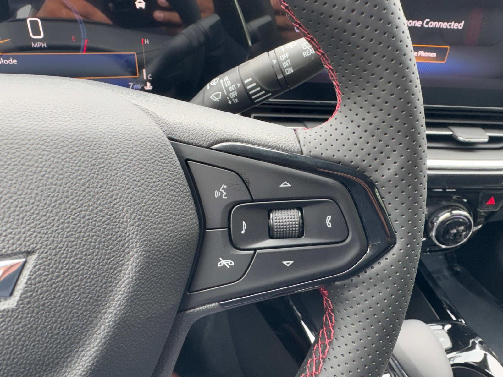 2025 Chevrolet Trax Vehicle Photo in LOS ANGELES, CA 90007-3794