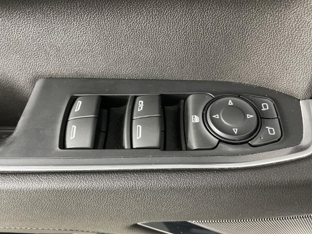2023 GMC Sierra 1500 Vehicle Photo in GILBERT, AZ 85297-0402