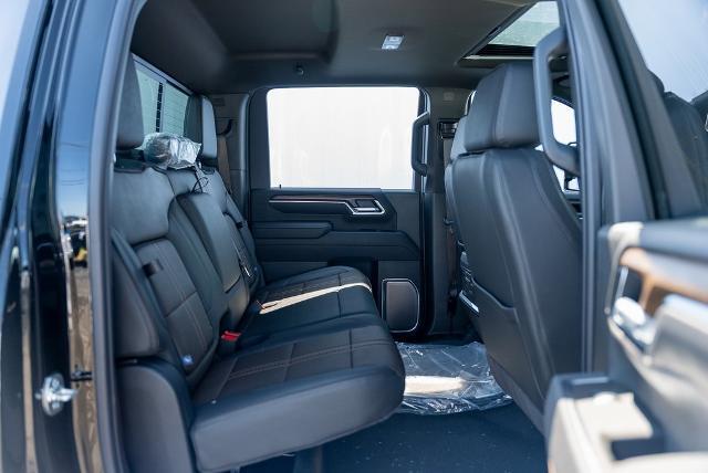 2025 Chevrolet Silverado 2500 HD Vehicle Photo in PLYMOUTH, MA 02360-4801
