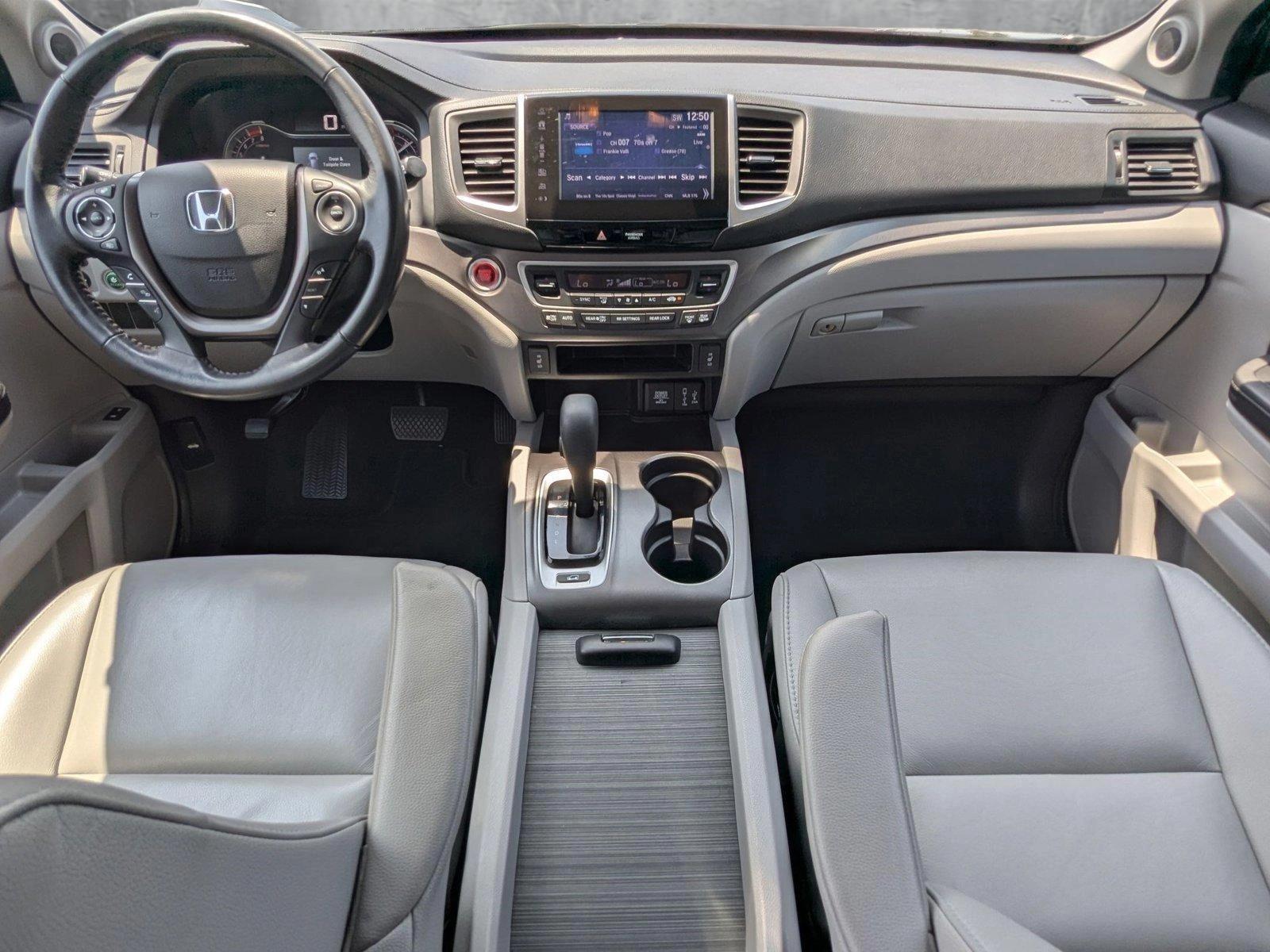 2017 Honda Pilot Vehicle Photo in Panama City, FL 32401