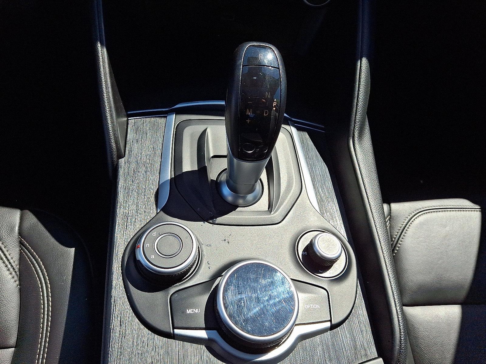 2019 Alfa Romeo Giulia Vehicle Photo in Willow Grove, PA 19090