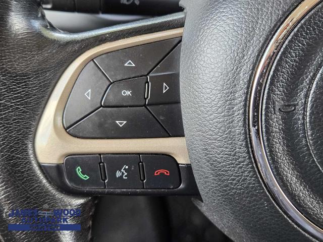 2017 Jeep Renegade Vehicle Photo in DENTON, TX 76210-9321