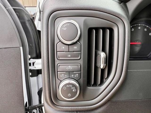2025 GMC Sierra 3500 HD Vehicle Photo in EFFINGHAM, IL 62401-2832