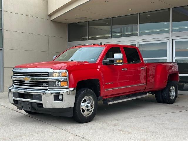 2015 Chevrolet Silverado 3500HD Built After Aug 14 Vehicle Photo in San Antonio, TX 78230