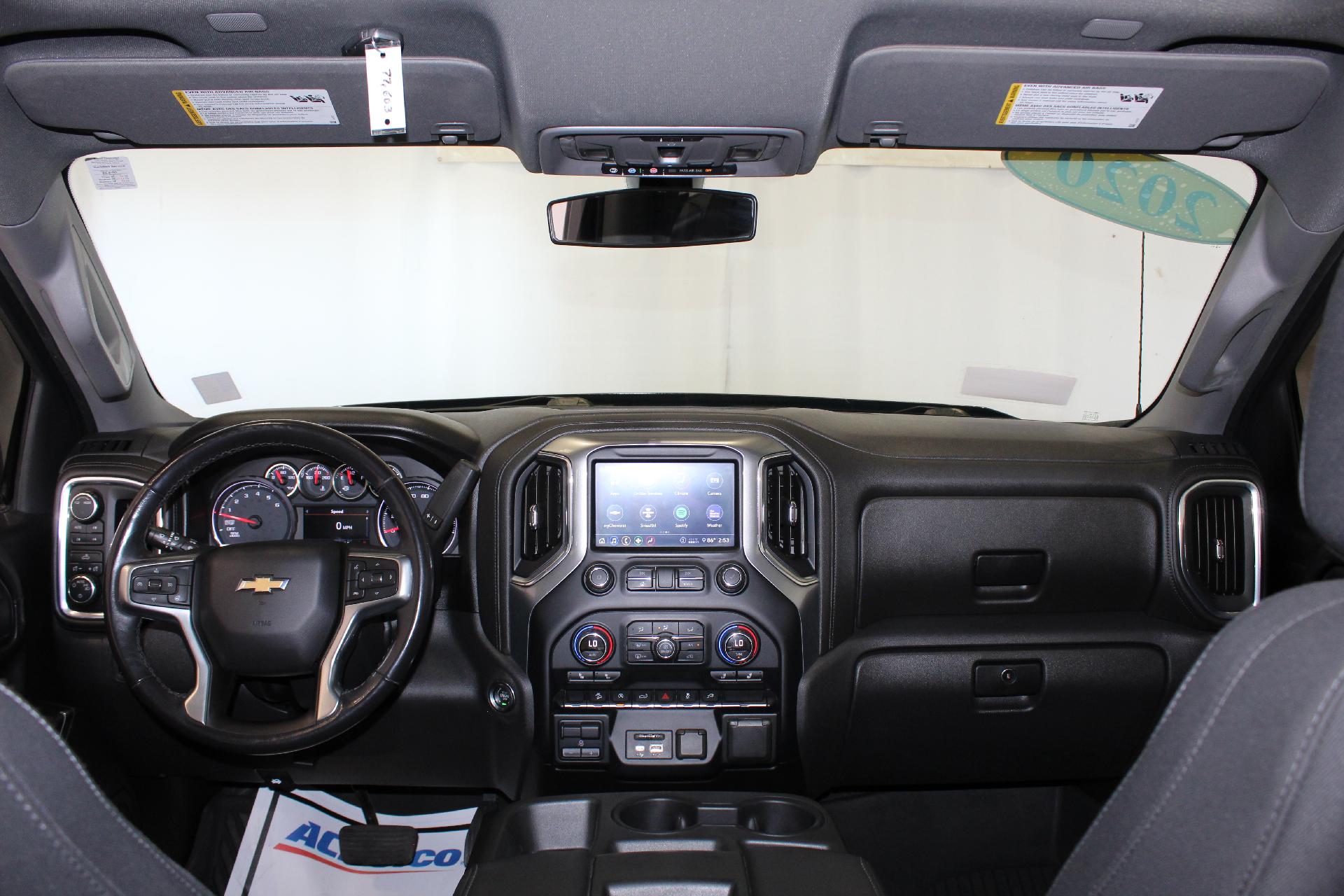 2020 Chevrolet Silverado 1500 Vehicle Photo in NORTHAMPTON, MA 01060-1120