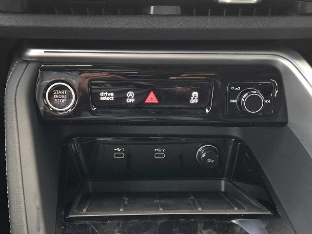 2025 Audi Q5 Vehicle Photo in SUGAR LAND, TX 77478