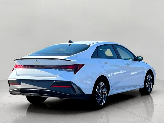 2025 Hyundai ELANTRA Vehicle Photo in Green Bay, WI 54304