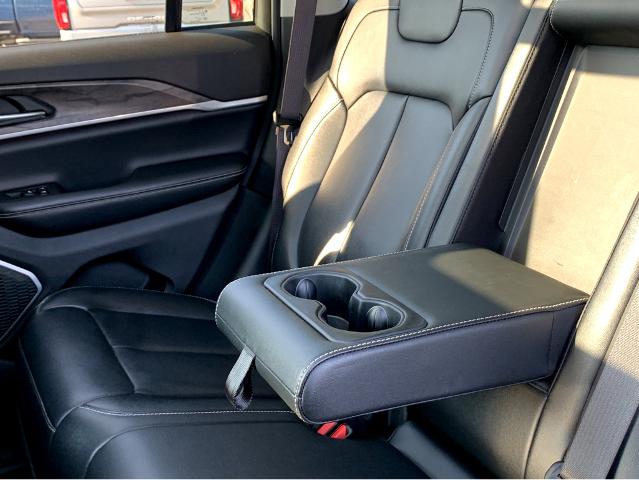 2023 Jeep Grand Cherokee 4xe Vehicle Photo in BEAUFORT, SC 29906-4218