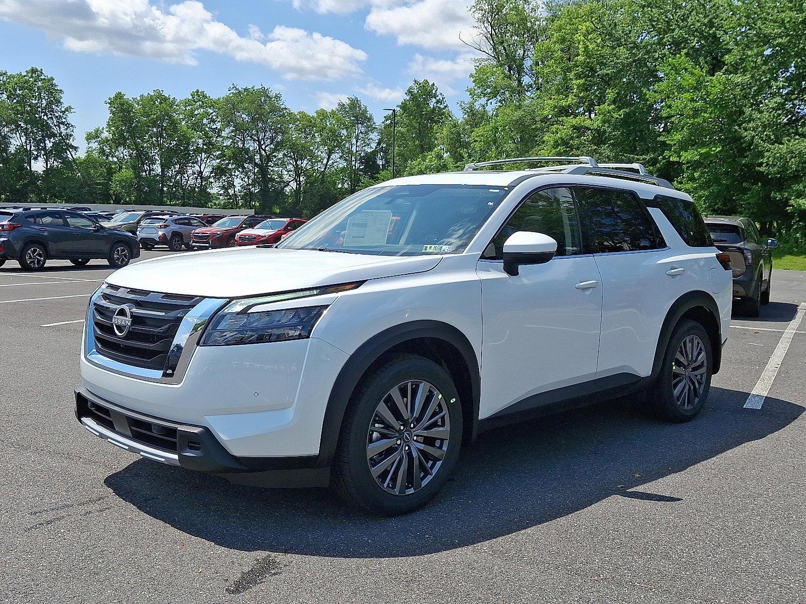 2025 Nissan Pathfinder Vehicle Photo in Mechanicsburg, PA 17050-2306