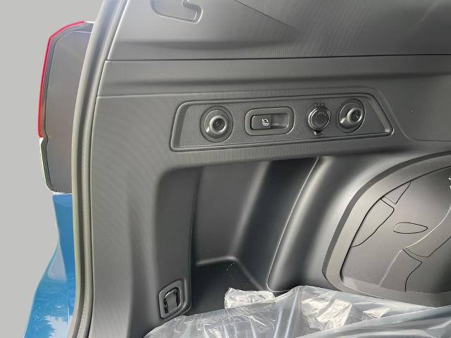 2025 Subaru Forester Vehicle Photo in Oshkosh, WI 54904