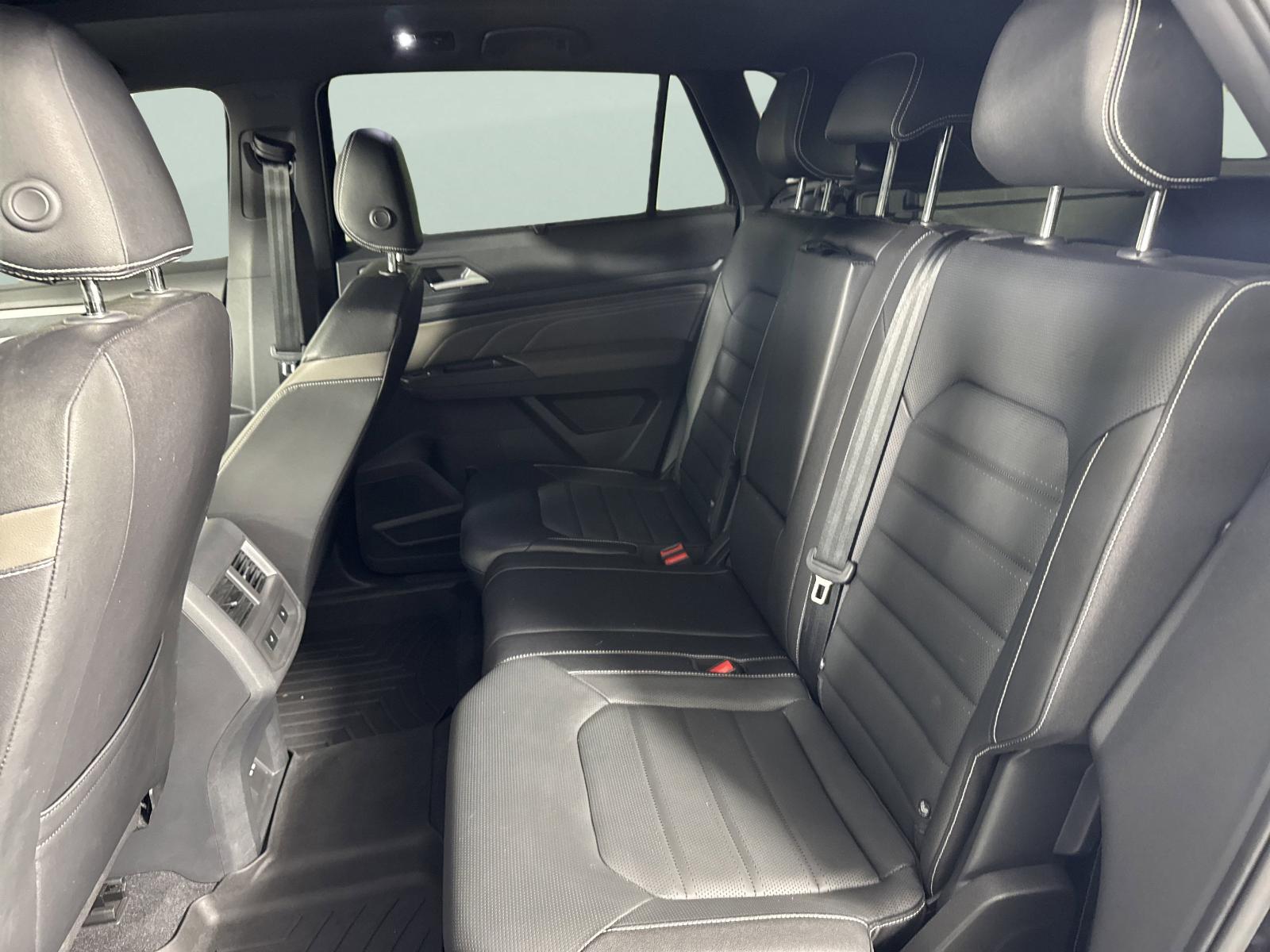 2023 Volkswagen Atlas Cross Sport Vehicle Photo in Georgetown, TX 78626