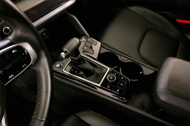 2023 Kia Sportage Vehicle Photo in Lees Summit, MO 64086