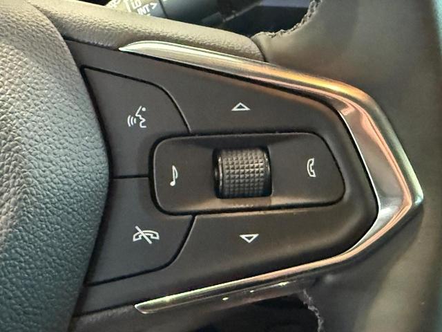 2025 Chevrolet Trax Vehicle Photo in COLUMBIA, MO 65203-3903
