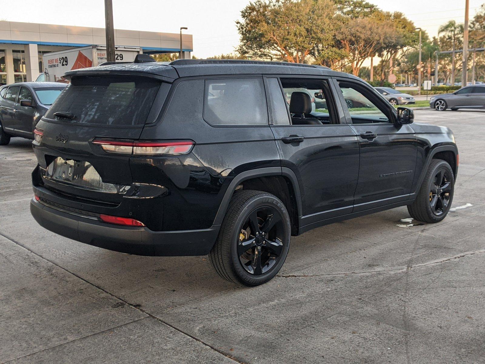 2023 Jeep GRANCL Vehicle Photo in PEMBROKE PINES, FL 33024-6534