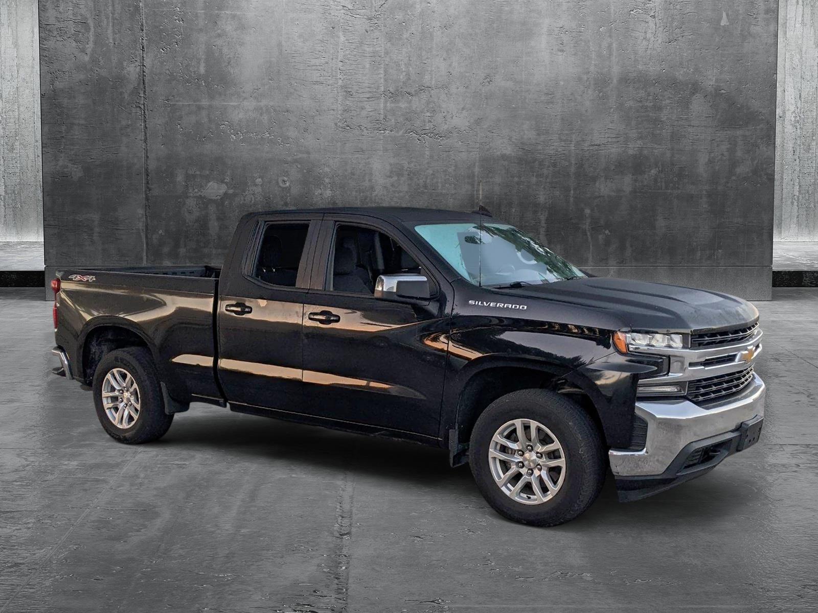 2020 Chevrolet Silverado 1500 Vehicle Photo in PEMBROKE PINES, FL 33024-6534