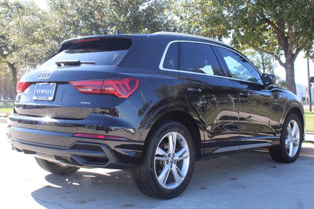 2021 Audi Q3 Vehicle Photo in HOUSTON, TX 77090