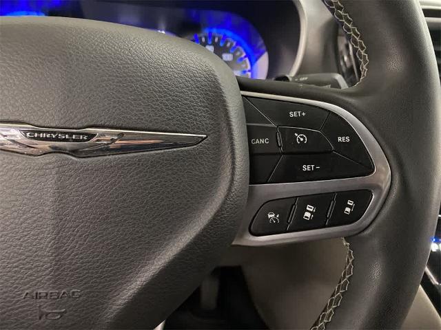 2022 Chrysler Pacifica Vehicle Photo in PORTLAND, OR 97225-3518